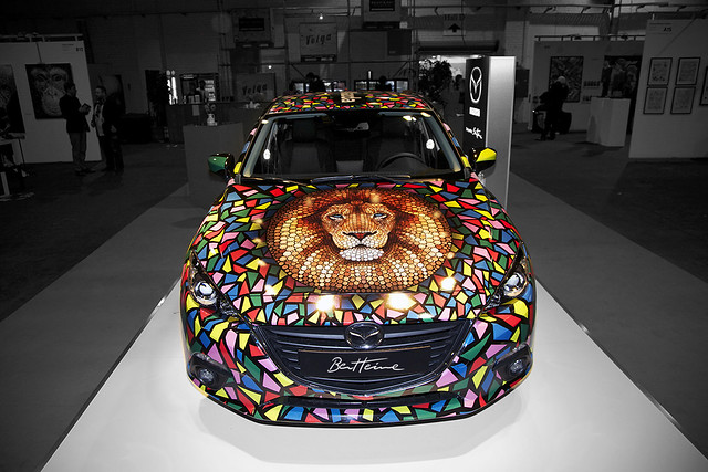 Digital Circlism Art on Mazda Car (2015 Brussels Affordable Art Fair)