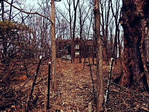 school abandoned illinois education ruins decay schoolhouse ruraldecay dover internationalharvester illinoisabandonment schoolconsolidation