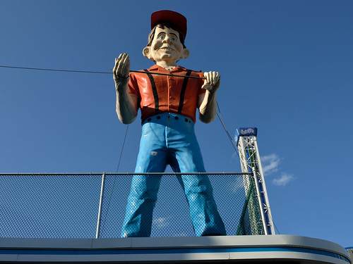 Rooftop Golf Mascot | by Eddie C3