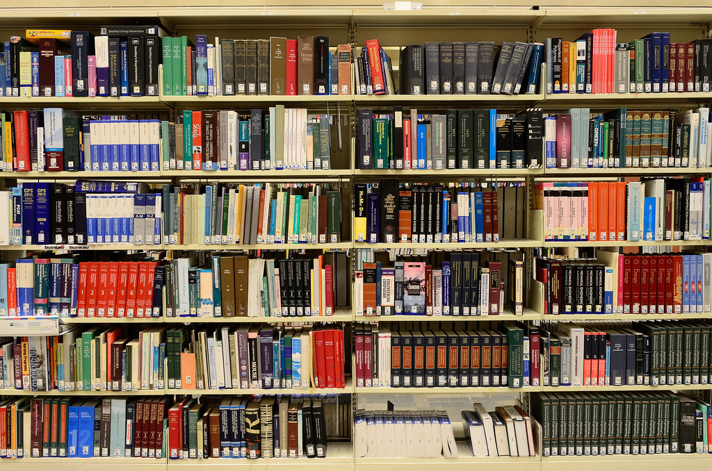library-bookshelf-library-bookshelf-open-grid-scheduler-grid-engine-flickr