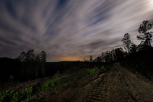 moon nightscape australia victoria gippsland 2015 tarrabulga markmcleod balook canon1635f28ii