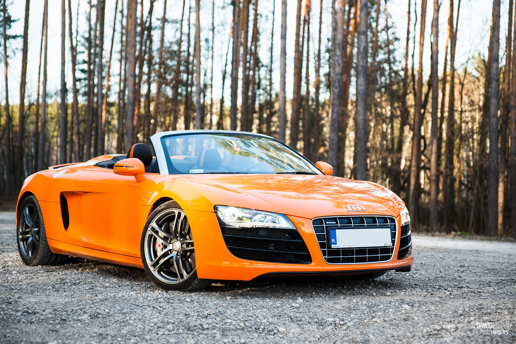 Simple Audi R8 A simple shot - V10 Audi R8 | DavvvidK | Flickr