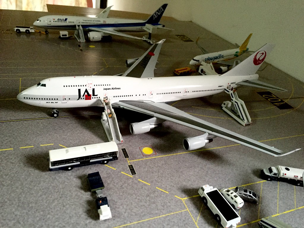 JC Wings Japan Airlines B747-446 reg JA8915 in 1/200 scale… | Flickr