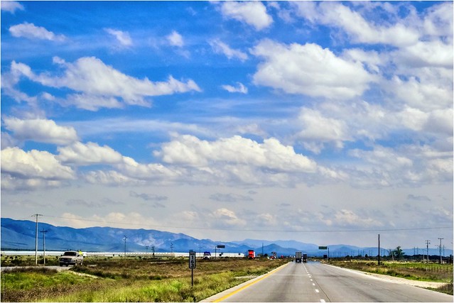 Carretera Saltillo a Matehuala - Nuevo León México 150401 135553 05436 HX50V