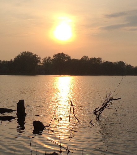 sunset sun lake water lakestationin