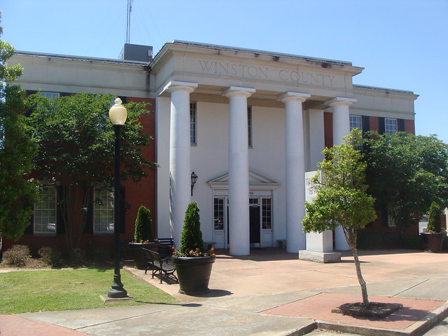 Winston County Court House---Louisville, Ms.