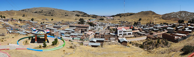 Capachica village