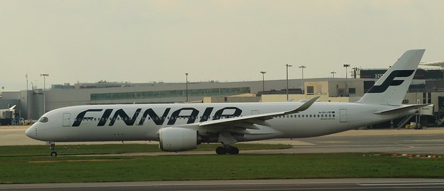 Airbus A350: 020 OH-LWC A350-941 Finnair London Heathrow Airport