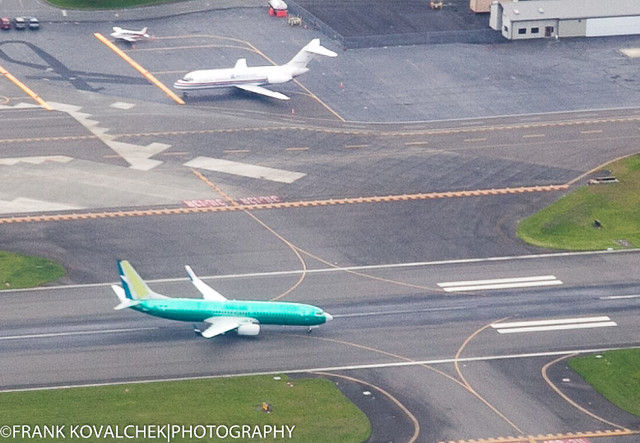 Unpainted 737 exiting the runway at Boeing Field
