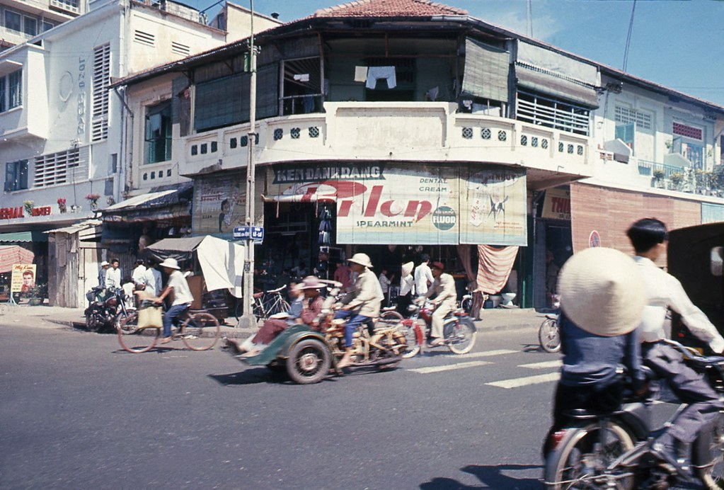 SAIGON 1965 - Góc Trương Công Định-Lê Lai