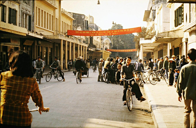 HANOI 1979 - Phố Tràng Tiền