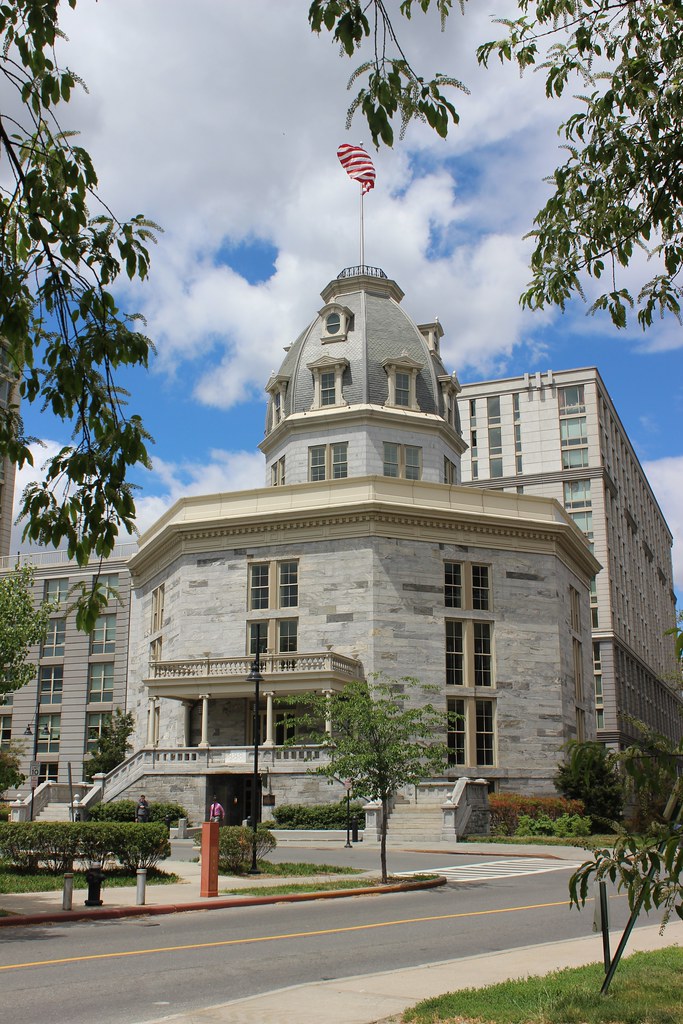 Octagon Tower, Roosevelt Island | Octagon Tower (1835–39) Ar… | Flickr