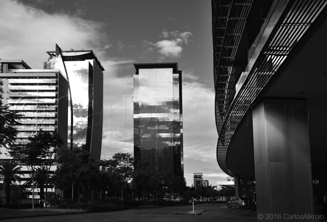 Sao Paulo - Modern Corporate Complexes