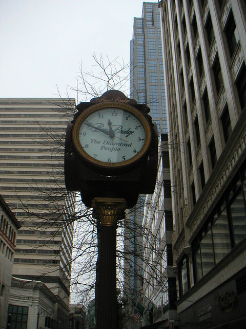 Ben Bridge Jewelers Street Clock, Seattle, 2003