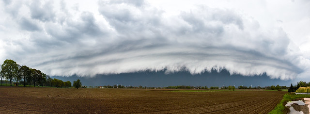 Shelf Cloud der Gewitterfront in Mecklenburg-Vorpommern 05.05.2015