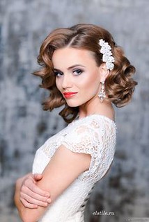 22 Gorgeous Indian wedding hairstyles for short hair | Flickr