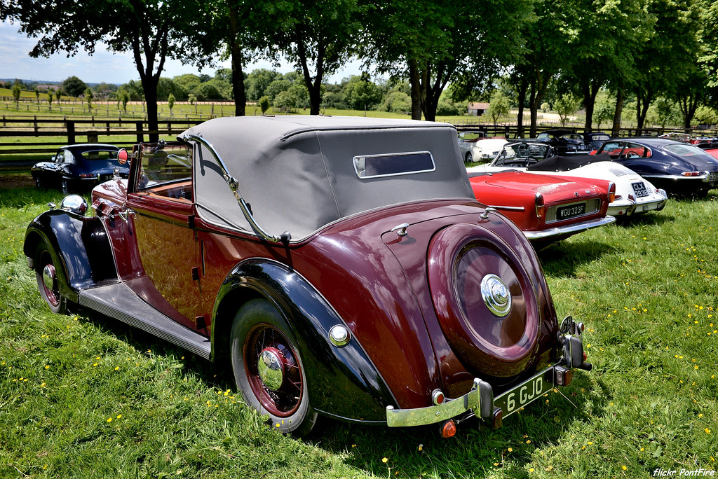 1939 ROVER 16 P2 drophead coupé | 21ème Rallye Automobile In… | Flickr