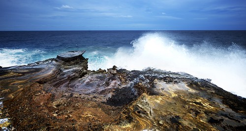 hawaii oahu pacificocean splash hawaiianislands oceanwaves