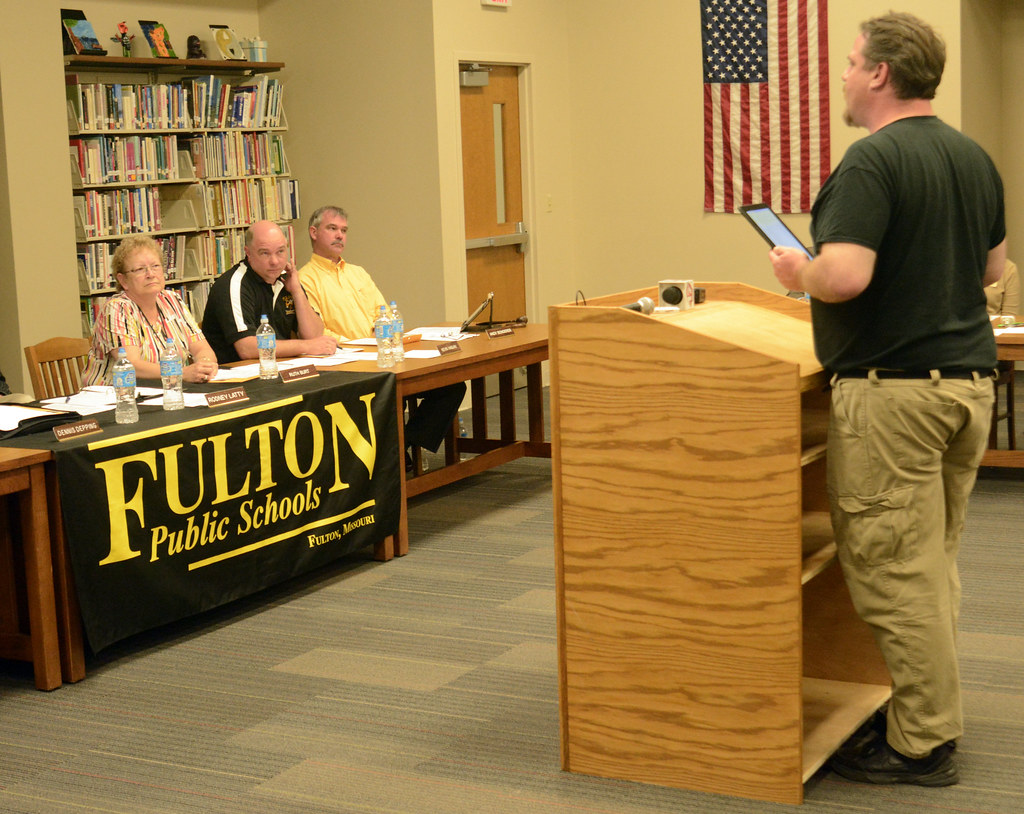 Fulton parents confront school board about controversial survey