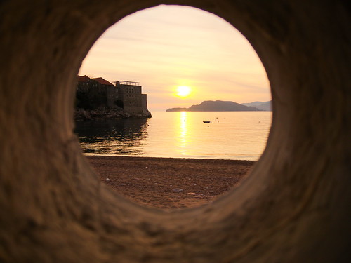 sunset hole montenegro coucherdesoleil couchersoleil crnagora svetistefan