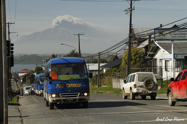 Erupción Volcán Calbuco - Puerto Varas - Mitsubishi Fuso Rosa