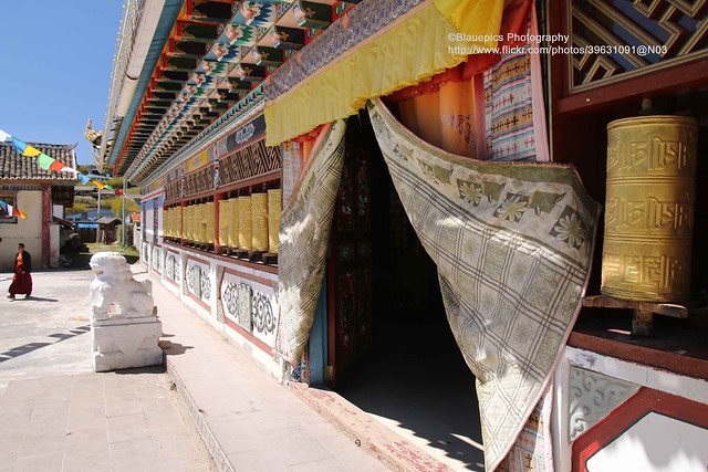 Xiaoxitian, Tibetan Monastery, entrance