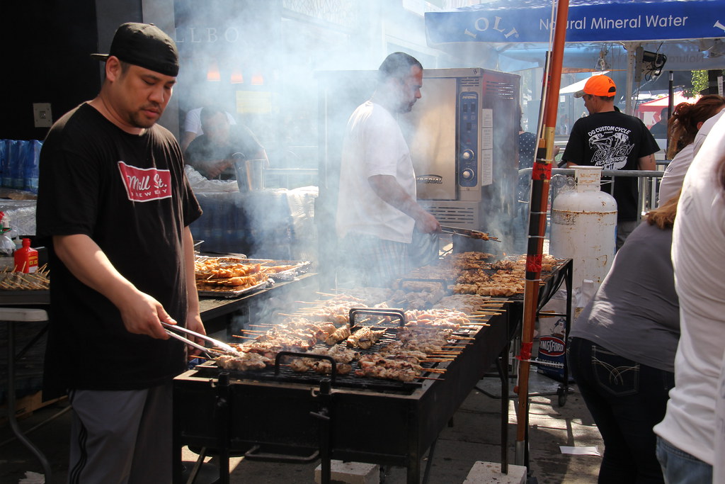 a feast for the masses | Krinos Taste of the Danforth 2016 e… | Flickr