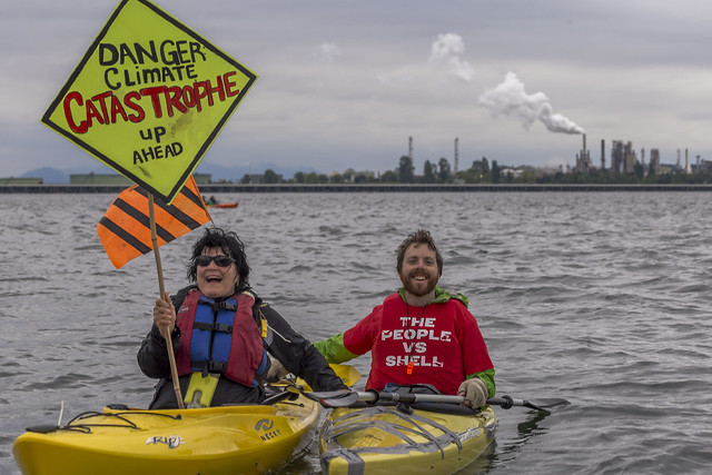 HQ DANGER Climate Catastrophe Ahead Margo and Benjamin Break Free PNW 2016 photo by John Duffy 26849564780_95dbc08462_o