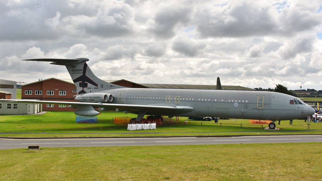 XR808 - VICKERS VC-10  Cosford