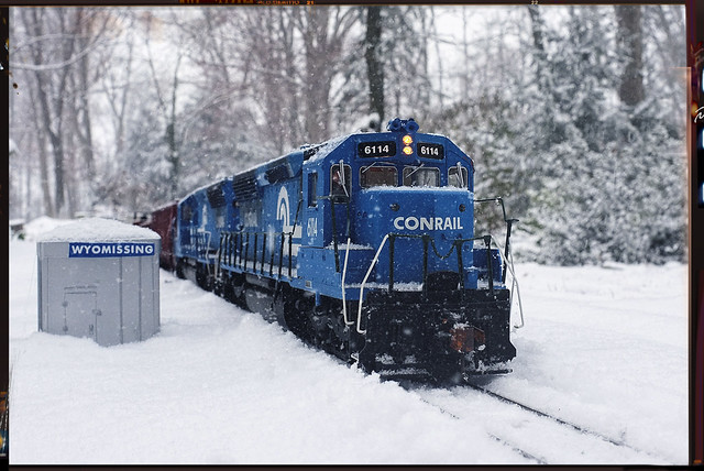 Conrail SD45s, mixed freight, Wyomissing Junction