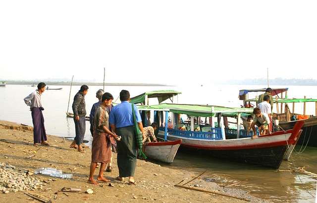 PICT0349/Burma/Arakan State/ Lemro River/ Boat for trip to Chin Village