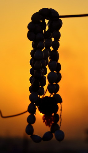 sunset sun india beads ray delhi faith depthoffield