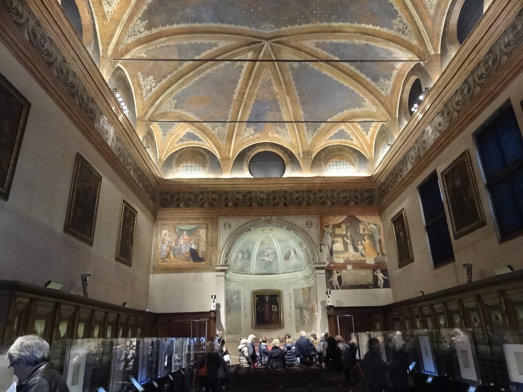 Milan :Santa Maria delle Grazie Church-The Old Sacristy-Centro di Documentazione Vinciano