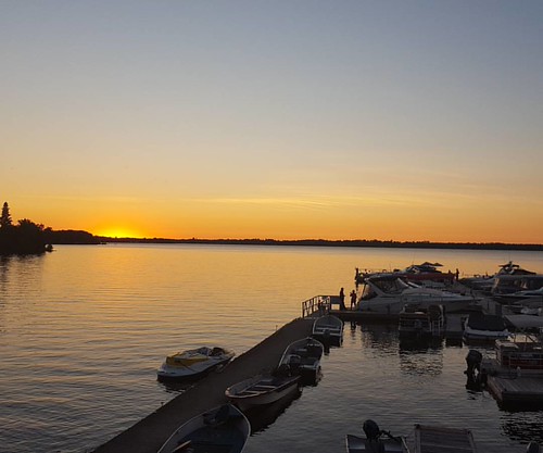 A beautiful sunset. #cottage #kawarthalakes by TLS82837old2, instagramapp square squareformat iphoneography uploaded:by=instagram