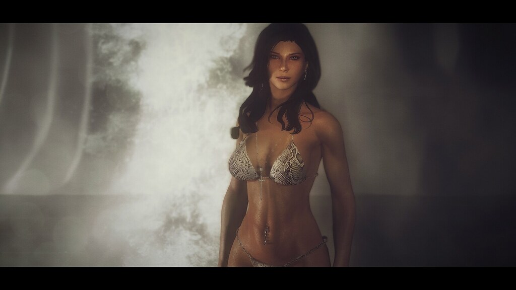 Skyrim Anahi In The Wetroom From Halo S Aethersuite Flickr