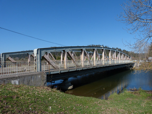 Pont en treillis de la D9 sur le Doubs