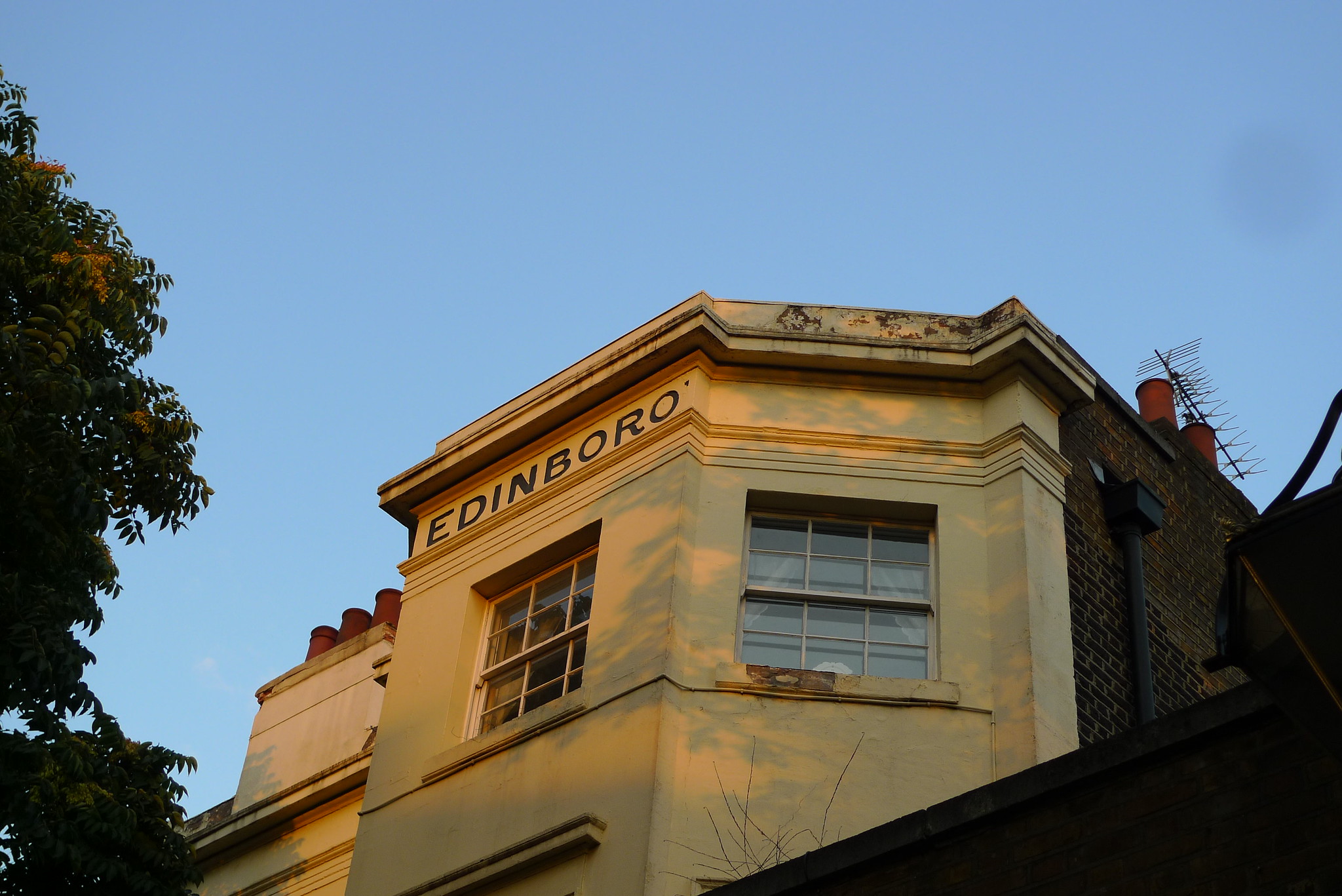 Edinboro Castle, Camden Town, NW1