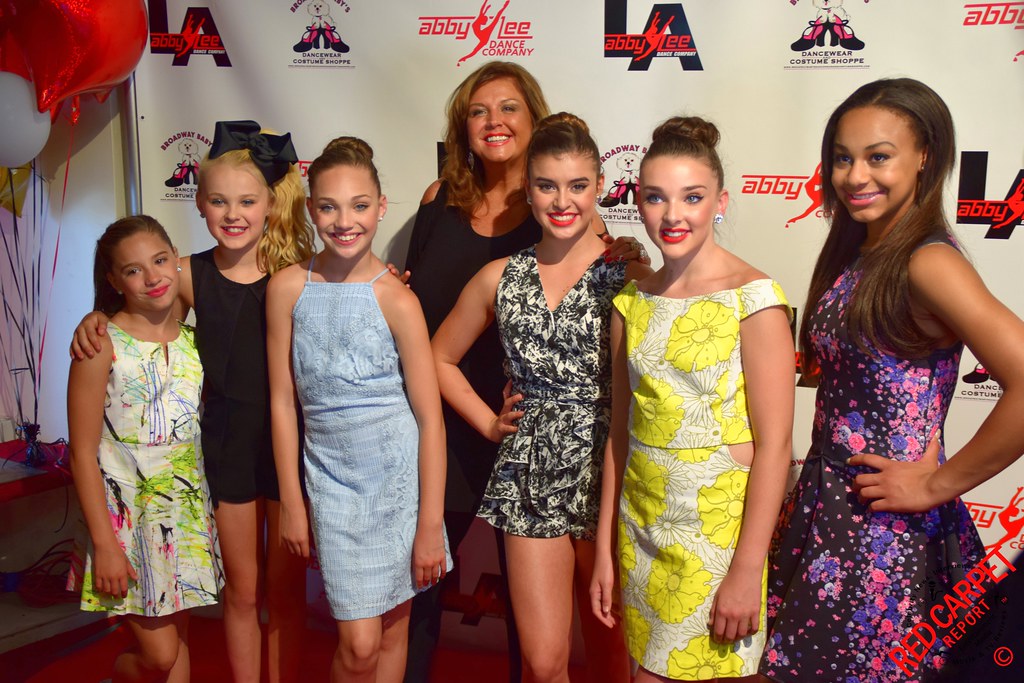 Abby Lee Miller & the Junior Elite Compeition Team at the … | Flickr