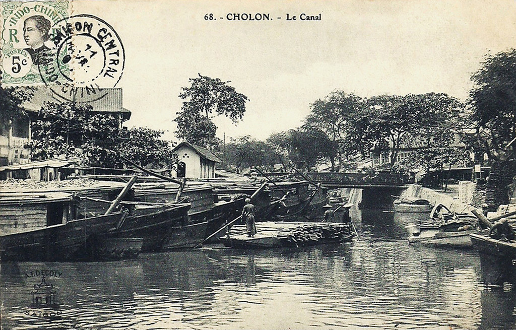CHOLON - Le Canal - Cầu Đường tại vị trí vòng xoay trước Bưu điện Cholon