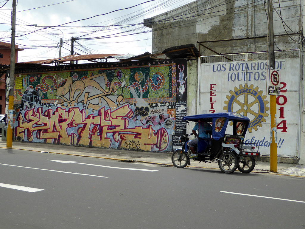 Moto taxi and graffiti