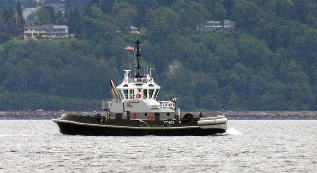 IMG_7334CE1 - Kingston to Edmonds ferry - Navy tractor tug YT-803 RELIANT southbound with a barge on her far-side hip