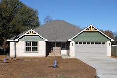 Another new home built by Parks Construction, located at 112 Clearfork in Gun Barrel City.