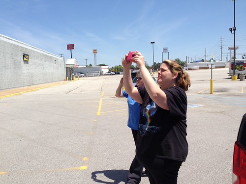 Kmart 7324 (O'Fallon, MO) - Store Cleanout Week - Jan and Stacey getting one last photo of the Big K sign | by alexb1186