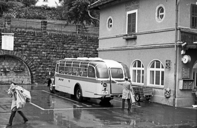 PTT Saurer Postauto RhB Bhf. Disentis -Mustér 22-6-1976