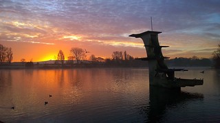 Sunrise Coate Water Country Park #Swindon