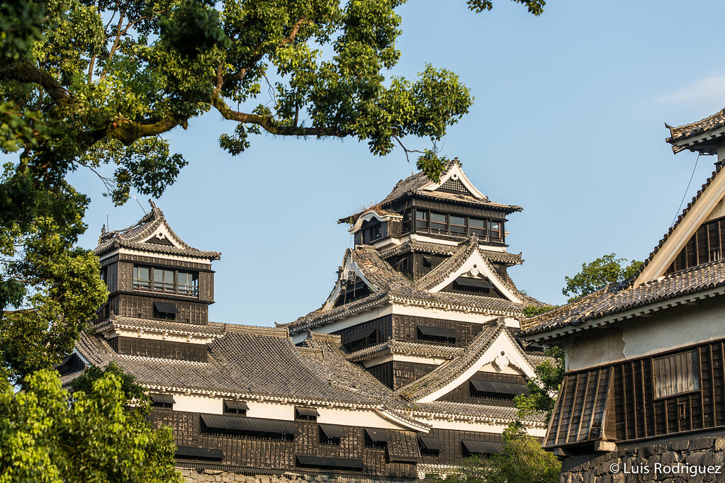 Castillo de Kumamoto al poco de sufrir el terremoto
