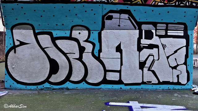 Den Haag Graffiti DAZR & XTRACT