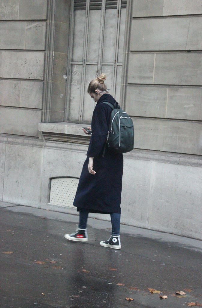 Venta anticipada Sequía bandeja Paris street style: Comme des Garçons high top Converse | Flickr