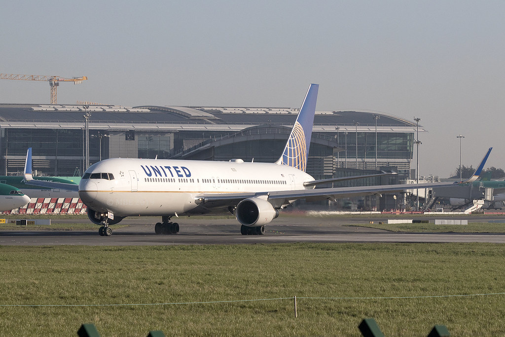 N669UA - B763 - United Airlines