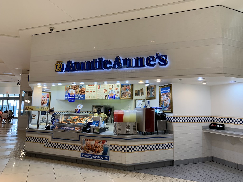 Aunti Anne's Pretzels